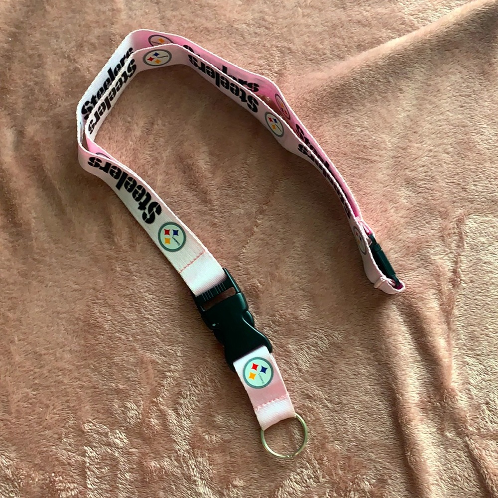 Pink Steelers lanyard 🖤💛💖